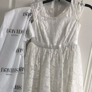 David’s Bridal Flower Girl Dress w/ detachable bow